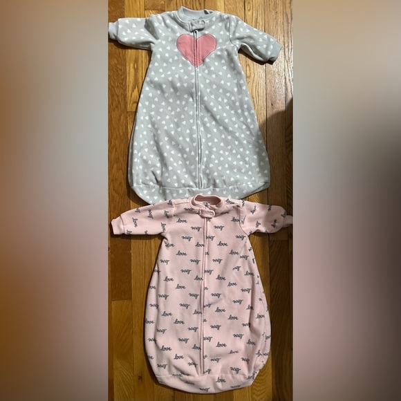 Carters girls sleep sacks 0-3 months - Picture 1 of 4